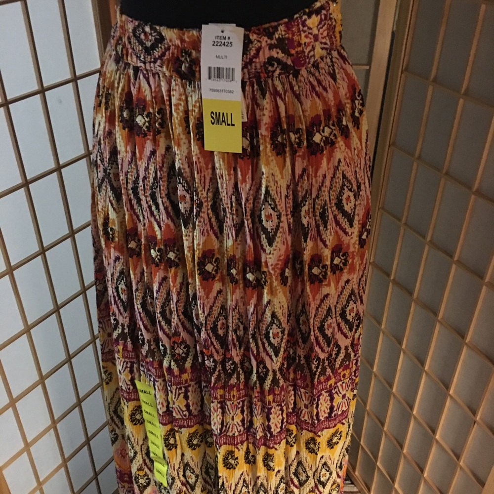 Chaudry KC-Multi colored maxi skirt. Sz S👡